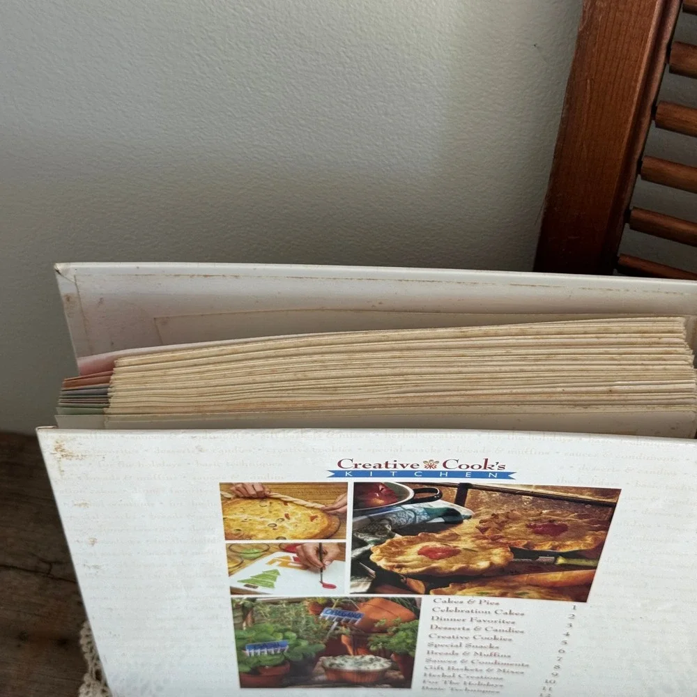 Vintage Creative Cook's Kitchen Recipe Card Binder IMP 1998 Full Set 12 Tabs